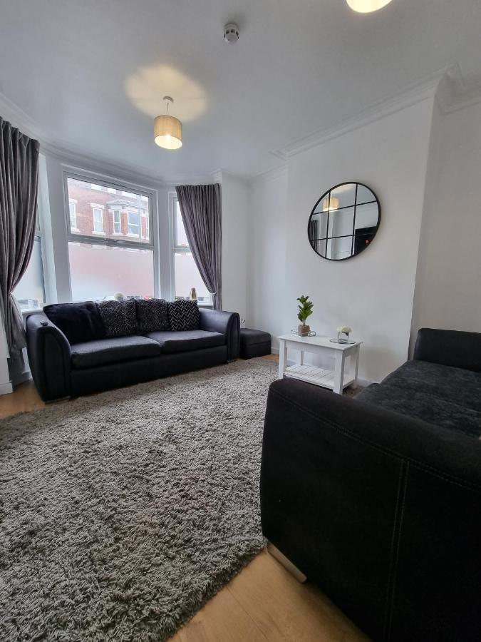 23 Woodhouse Villa Stoke-on-Trent Kültér fotó